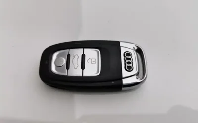 Audi Audi Q5L в цвете и кузовом – это идеальный выбор среди китайских автомобилей. Доступная цена и надежность гарантированы.