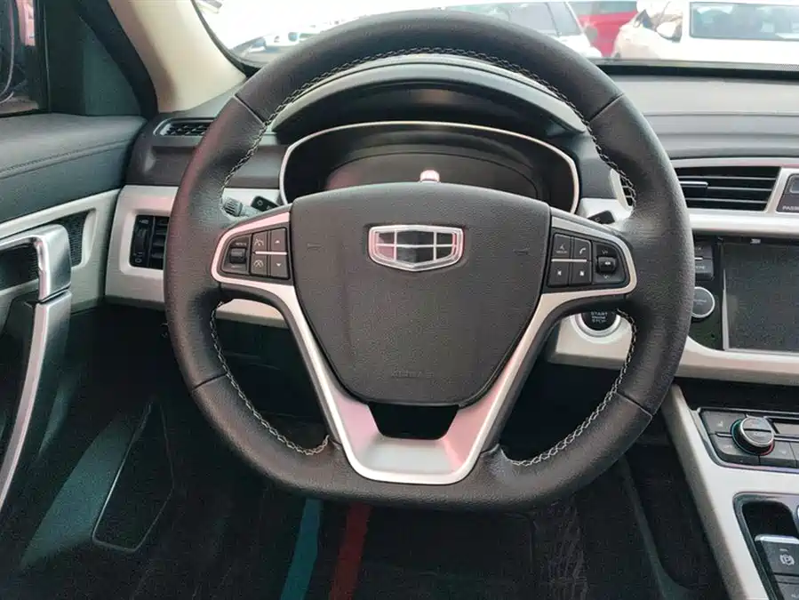 Geely Geely Boyue в цвете и кузовом – это идеальный выбор среди китайских автомобилей. Доступная цена и надежность гарантированы.
