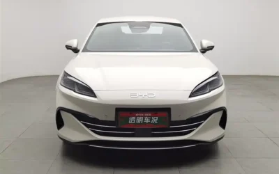 BYD BYD Yuan UP в цвете и кузовом – это идеальный выбор среди китайских автомобилей. Доступная цена и надежность гарантированы.
