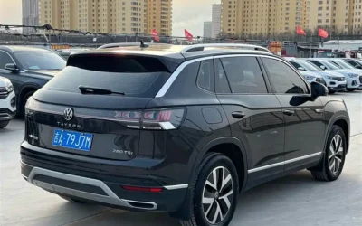 Volkswagen Volkswagen Passat в цвете и кузовом – это идеальный выбор среди китайских автомобилей. Доступная цена и надежность гарантированы.