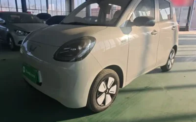 WuLing Wuling Hongguang V в цвете и кузовом – это идеальный выбор среди китайских автомобилей. Доступная цена и надежность гарантированы.
