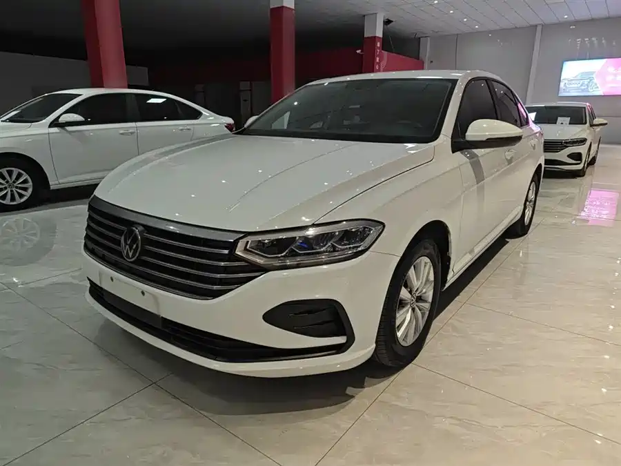 Volkswagen Volkswagen Lavida в цвете и кузовом – это идеальный выбор среди китайских автомобилей. Доступная цена и надежность гарантированы.