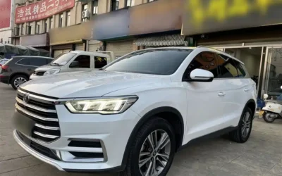 Ford Ford Mondeo в цвете и кузовом – это идеальный выбор среди китайских автомобилей. Доступная цена и надежность гарантированы.