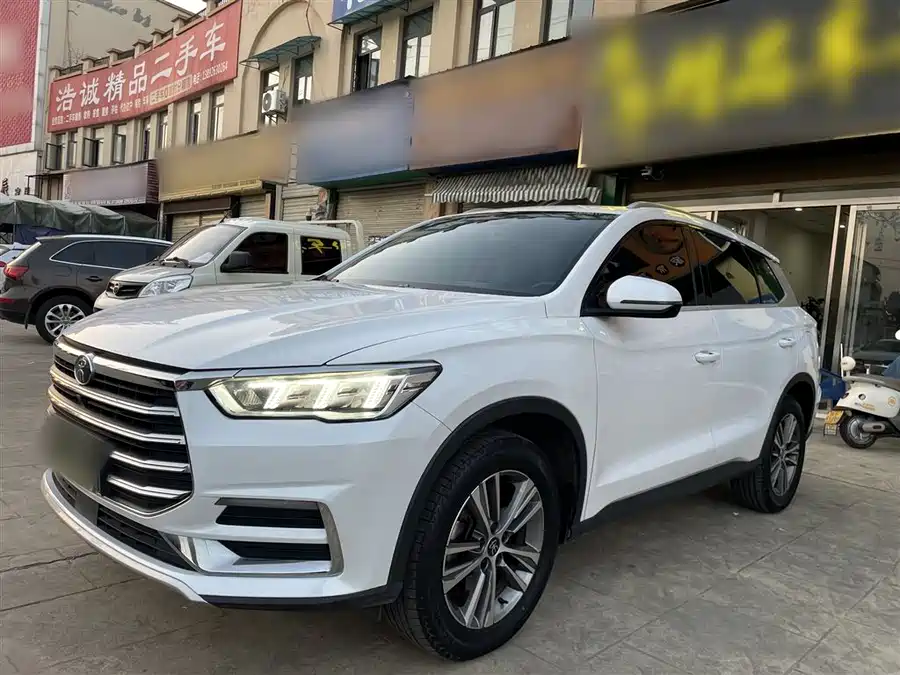 BYD BYD Song Pro в цвете и кузовом – это идеальный выбор среди китайских автомобилей. Доступная цена и надежность гарантированы.