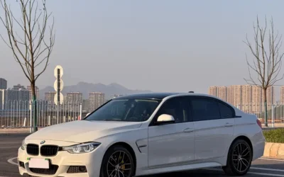 BMW BMW 3 Series в цвете и кузовом – это идеальный выбор среди китайских автомобилей. Доступная цена и надежность гарантированы.