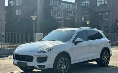 Porsche Porsche Panamera в цвете и кузовом – это идеальный выбор среди китайских автомобилей. Доступная цена и надежность гарантированы.