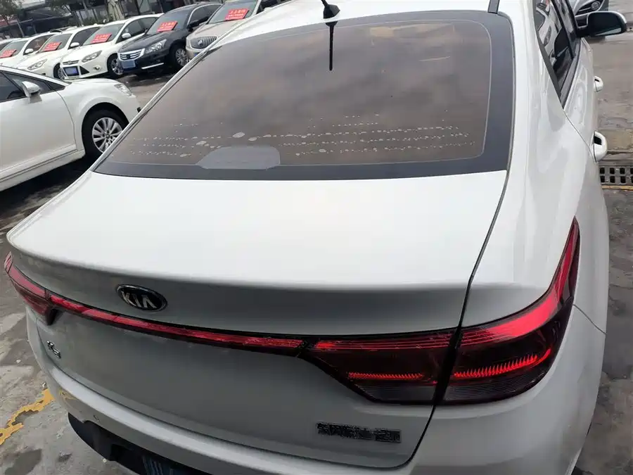 Kia Kia K2 в цвете и кузовом – это идеальный выбор среди китайских автомобилей. Доступная цена и надежность гарантированы.