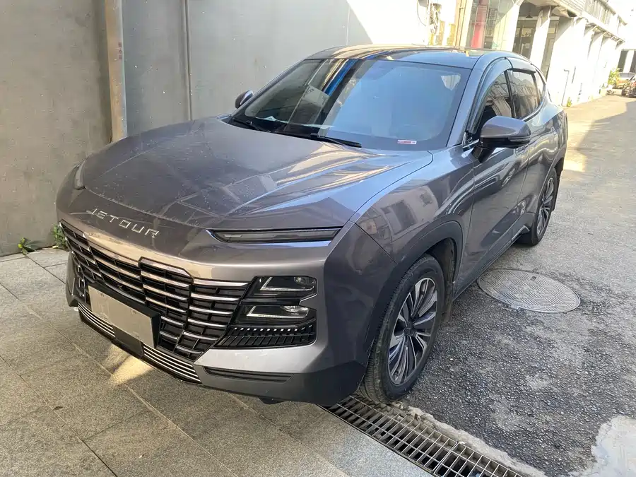 Porsche Porsche Cayenne в цвете и кузовом – это идеальный выбор среди китайских автомобилей. Доступная цена и надежность гарантированы.