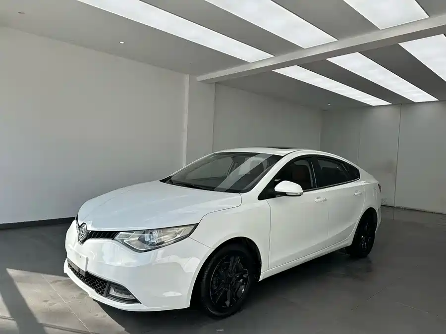 Buick Buick Excelle GT в цвете и кузовом – это идеальный выбор среди китайских автомобилей. Доступная цена и надежность гарантированы.