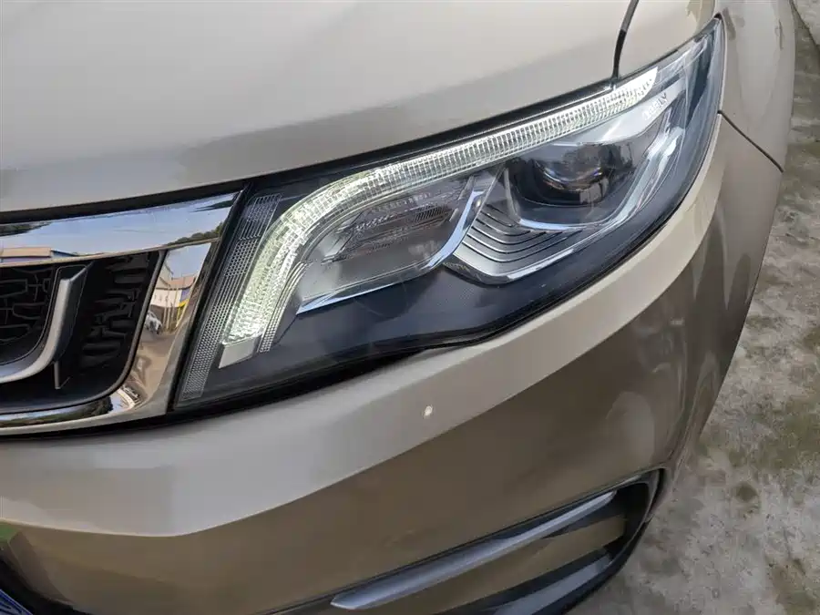 Toyota Toyota Camry в цвете и кузовом – это идеальный выбор среди китайских автомобилей. Доступная цена и надежность гарантированы.