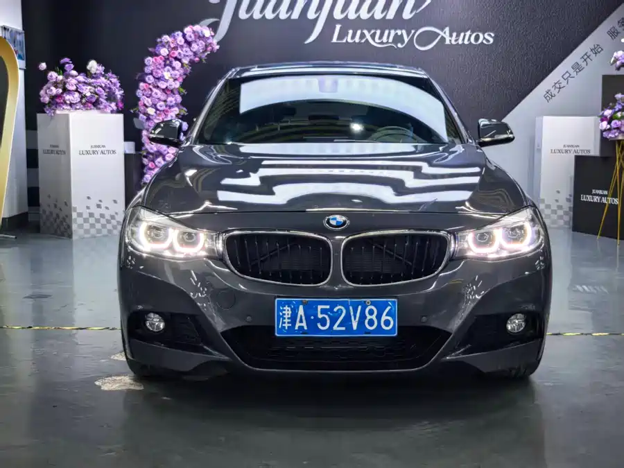 BMW BMW 3 Series GT в цвете и кузовом – это идеальный выбор среди китайских автомобилей. Доступная цена и надежность гарантированы.