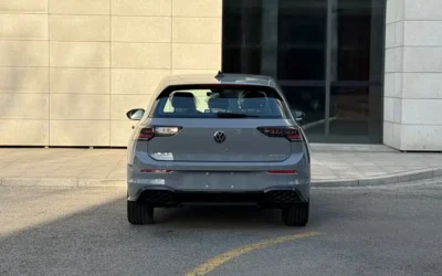Volkswagen Volkswagen Lavida в цвете и кузовом – это идеальный выбор среди китайских автомобилей. Доступная цена и надежность гарантированы.