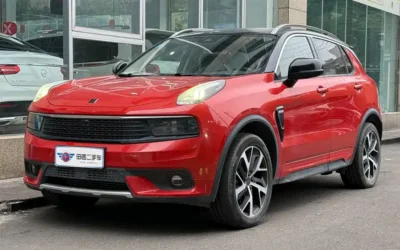 Lynk & Co Lynk & Co 03 в цвете и кузовом – это идеальный выбор среди китайских автомобилей. Доступная цена и надежность гарантированы.