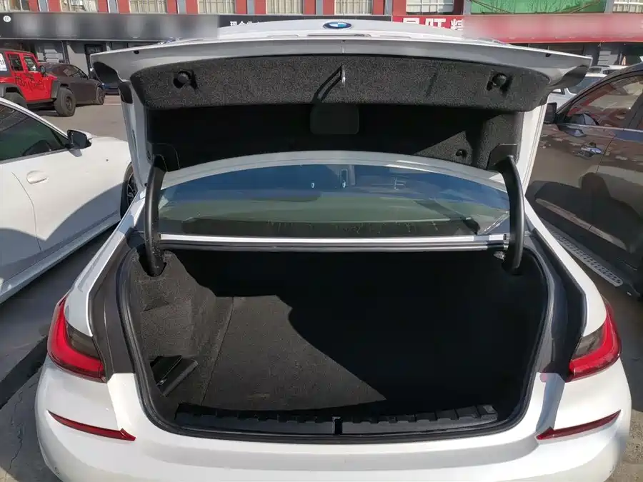 Honda Honda Accord в цвете и кузовом – это идеальный выбор среди китайских автомобилей. Доступная цена и надежность гарантированы.