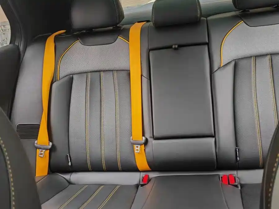 GAC Trumpchi Trumpchi EMPOW в цвете и кузовом – это идеальный выбор среди китайских автомобилей. Доступная цена и надежность гарантированы.