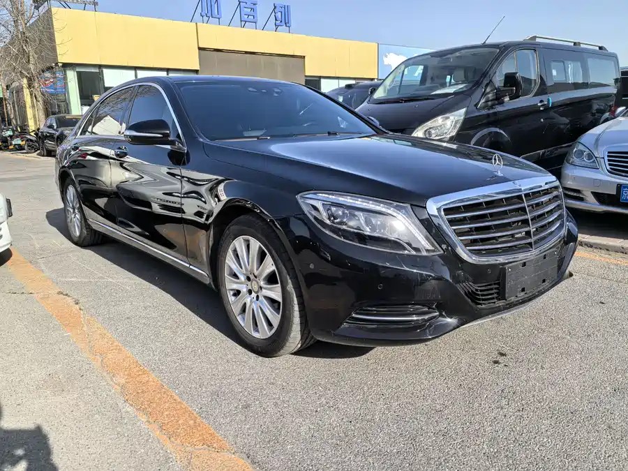 Mercedes-Benz Mercedes-Benz S-Class в цвете и кузовом – это идеальный выбор среди китайских автомобилей. Доступная цена и надежность гарантированы.