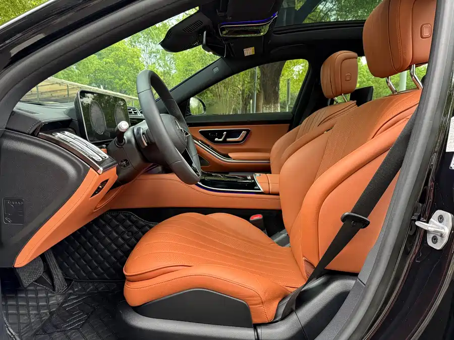Mercedes-Benz Mercedes-Benz S-Class в цвете и кузовом – это идеальный выбор среди китайских автомобилей. Доступная цена и надежность гарантированы.