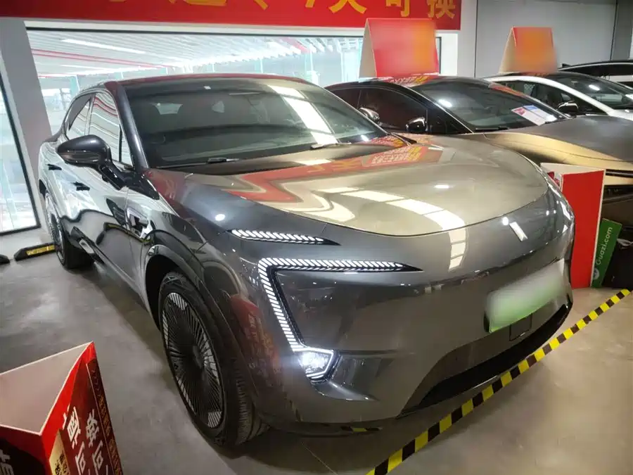 Kia Kia K3 в цвете и кузовом – это идеальный выбор среди китайских автомобилей. Доступная цена и надежность гарантированы.