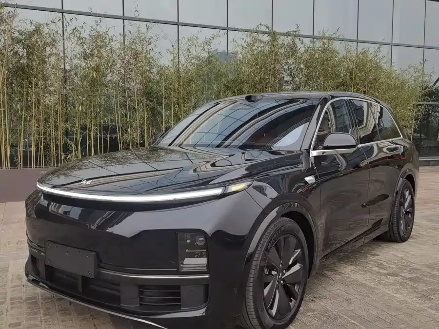 Li Auto LI L9 в цвете и кузовом – это идеальный выбор среди китайских автомобилей. Доступная цена и надежность гарантированы.