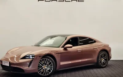 Porsche Porsche Panamera в цвете и кузовом – это идеальный выбор среди китайских автомобилей. Доступная цена и надежность гарантированы.