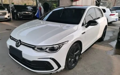 Land Rover Land Rover Discovery в цвете и кузовом – это идеальный выбор среди китайских автомобилей. Доступная цена и надежность гарантированы.