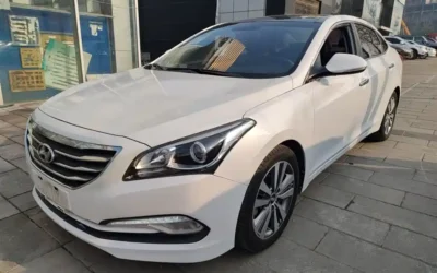Hyundai Hyundai Elantra в цвете и кузовом – это идеальный выбор среди китайских автомобилей. Доступная цена и надежность гарантированы.