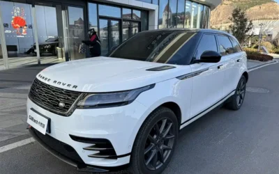 Land Rover Land Rover Range Rover в цвете и кузовом – это идеальный выбор среди китайских автомобилей. Доступная цена и надежность гарантированы.