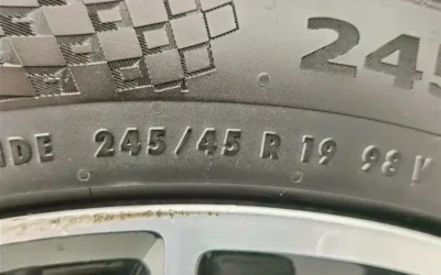 BYD BYD Yuan UP в цвете и кузовом – это идеальный выбор среди китайских автомобилей. Доступная цена и надежность гарантированы.