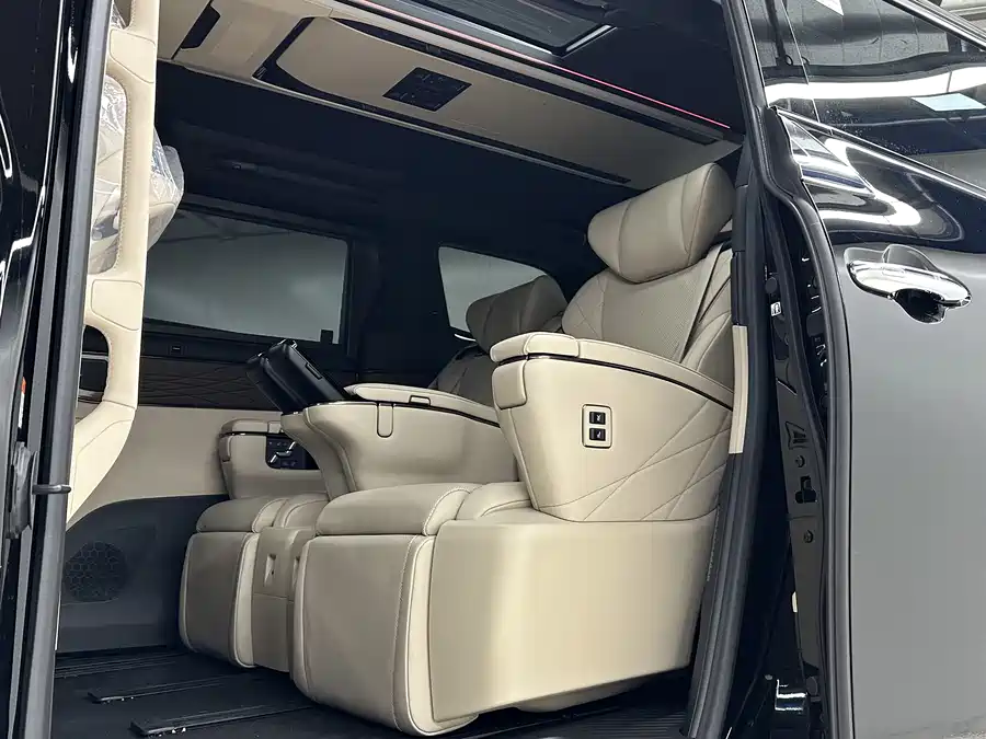 Volkswagen Volkswagen Bora в цвете и кузовом – это идеальный выбор среди китайских автомобилей. Доступная цена и надежность гарантированы.