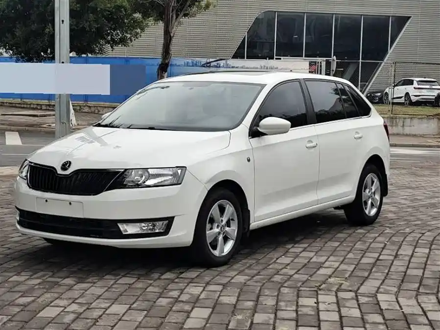 BYD BYD Song L EV в цвете и кузовом – это идеальный выбор среди китайских автомобилей. Доступная цена и надежность гарантированы.