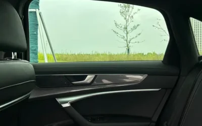 Land Rover Land Rover Discovery в цвете и кузовом – это идеальный выбор среди китайских автомобилей. Доступная цена и надежность гарантированы.