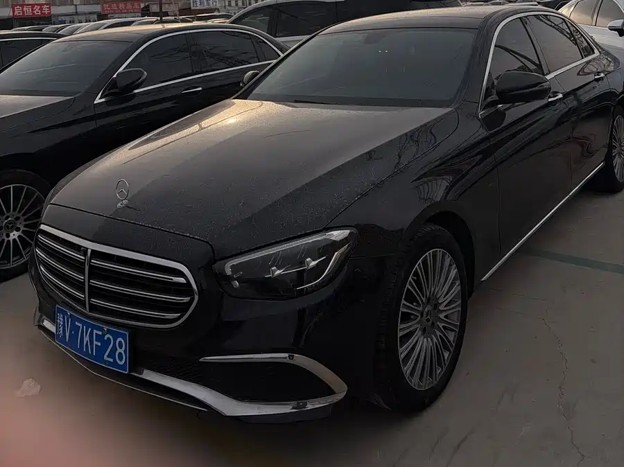 Mercedes-Benz Mercedes-Benz E-Class в цвете и кузовом – это идеальный выбор среди китайских автомобилей. Доступная цена и надежность гарантированы.