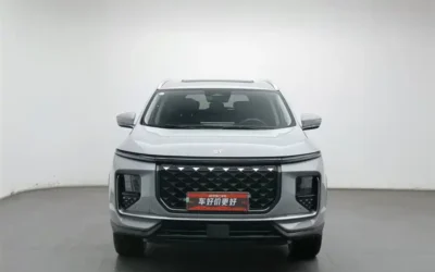 Jetour Shanhai Jetour Traveller C-DM в цвете и кузовом – это идеальный выбор среди китайских автомобилей. Доступная цена и надежность гарантированы.