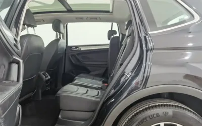 Volkswagen Volkswagen Magotan в цвете и кузовом – это идеальный выбор среди китайских автомобилей. Доступная цена и надежность гарантированы.