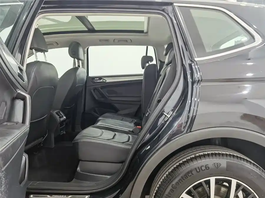 Volkswagen Volkswagen Tiguan L в цвете и кузовом – это идеальный выбор среди китайских автомобилей. Доступная цена и надежность гарантированы.