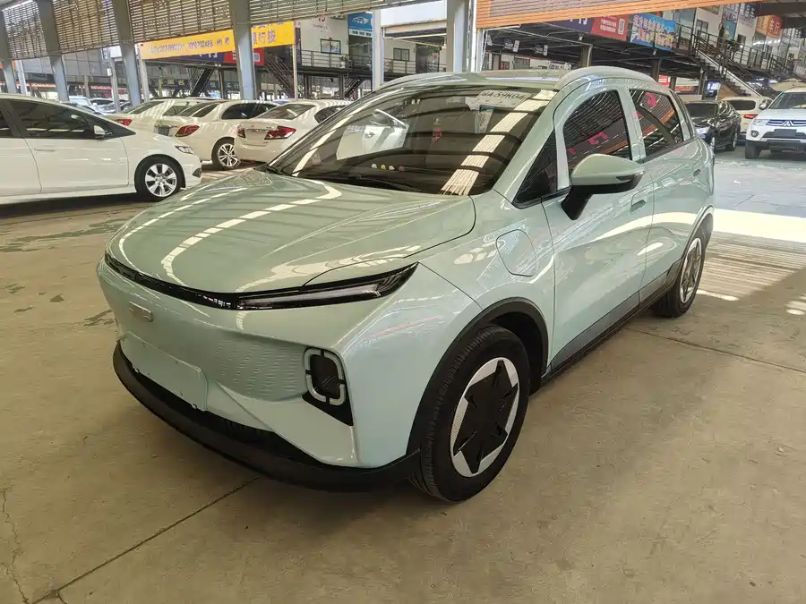 Geely Geometry Geely Geometry E Firefly в цвете и кузовом – это идеальный выбор среди китайских автомобилей. Доступная цена и надежность гарантированы.