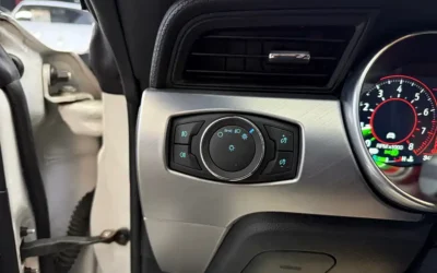 Land Rover Land Rover Discovery в цвете и кузовом – это идеальный выбор среди китайских автомобилей. Доступная цена и надежность гарантированы.