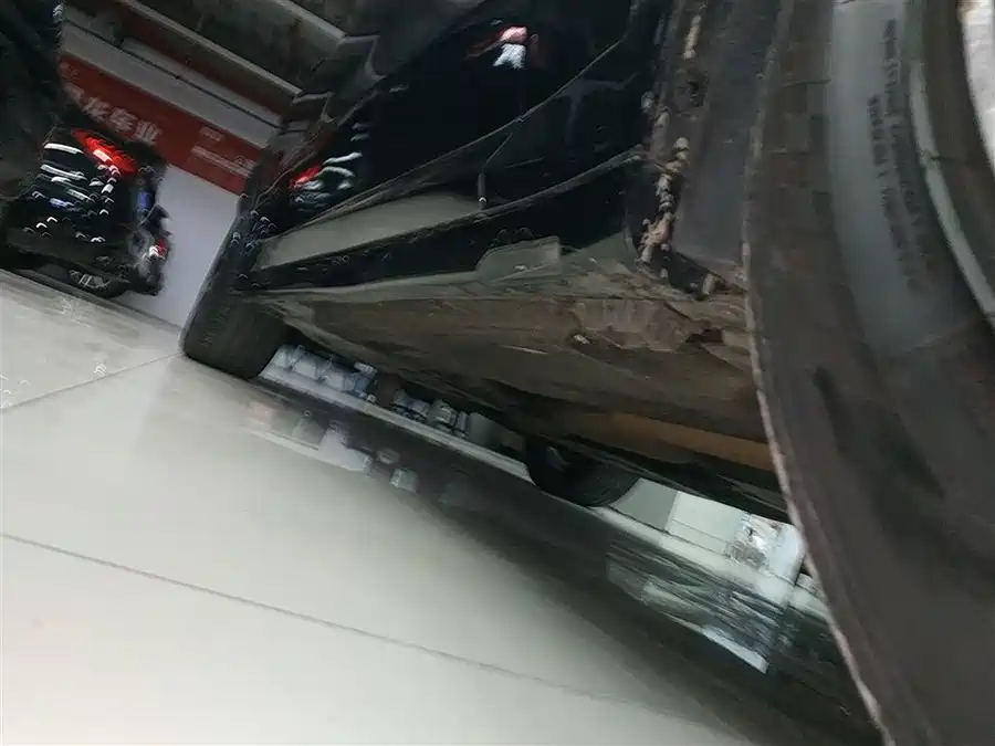 Borgward Borgward BX5 в цвете и кузовом – это идеальный выбор среди китайских автомобилей. Доступная цена и надежность гарантированы.