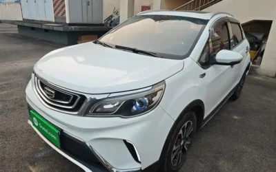 Geely Geely Boyue в цвете и кузовом – это идеальный выбор среди китайских автомобилей. Доступная цена и надежность гарантированы.