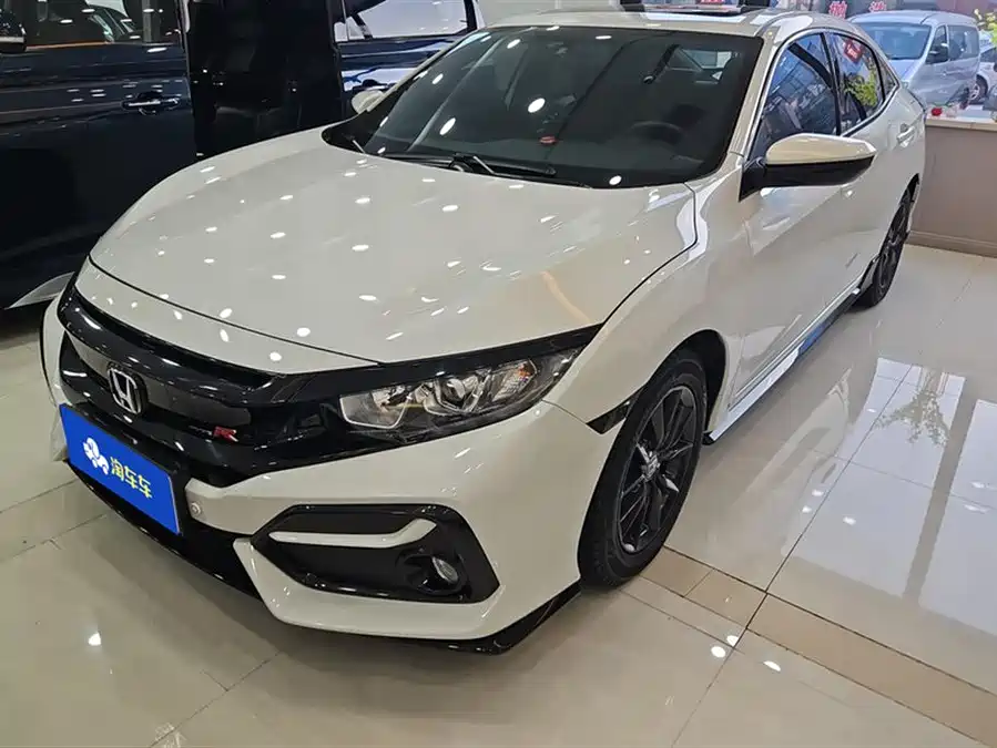 Honda Honda Civic в цвете и кузовом – это идеальный выбор среди китайских автомобилей. Доступная цена и надежность гарантированы.