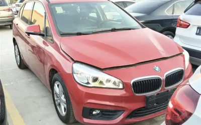 BMW BMW 3 Series в цвете и кузовом – это идеальный выбор среди китайских автомобилей. Доступная цена и надежность гарантированы.