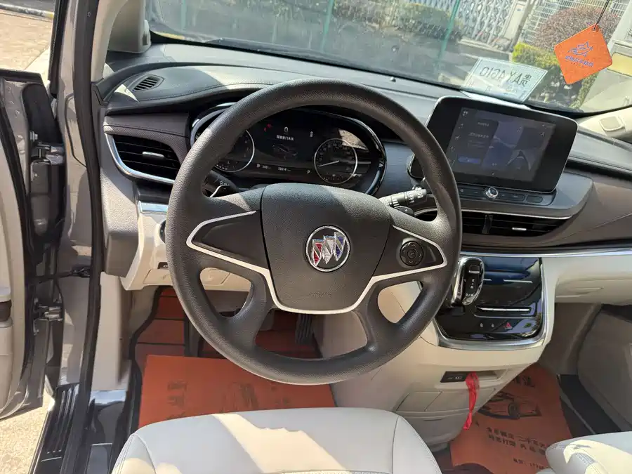 Changan Changan CS15 в цвете и кузовом – это идеальный выбор среди китайских автомобилей. Доступная цена и надежность гарантированы.