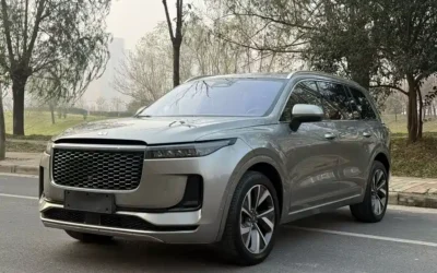 Land Rover Land Rover Discovery в цвете и кузовом – это идеальный выбор среди китайских автомобилей. Доступная цена и надежность гарантированы.