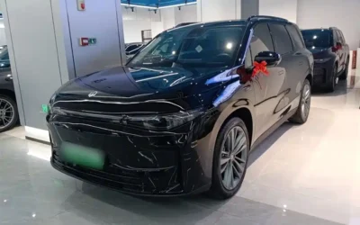 Volkswagen Volkswagen Magotan в цвете и кузовом – это идеальный выбор среди китайских автомобилей. Доступная цена и надежность гарантированы.