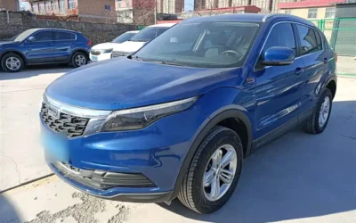 Qoros Qoros 5 в цвете и кузовом – это идеальный выбор среди китайских автомобилей. Доступная цена и надежность гарантированы.