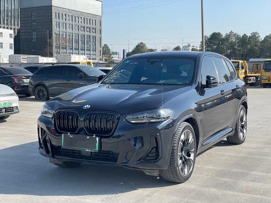 Zeekr Zeekr 001 в цвете и кузовом – это идеальный выбор среди китайских автомобилей. Доступная цена и надежность гарантированы.