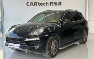Porsche Porsche Macan в цвете и кузовом – это идеальный выбор среди китайских автомобилей. Доступная цена и надежность гарантированы.