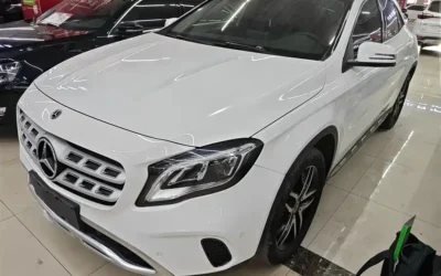 Mercedes-Benz Mercedes-Benz C-Class в цвете и кузовом – это идеальный выбор среди китайских автомобилей. Доступная цена и надежность гарантированы.