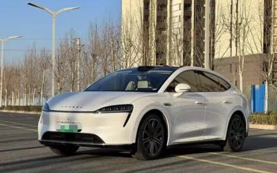 LUXEED LUXEED S7 в цвете и кузовом – это идеальный выбор среди китайских автомобилей. Доступная цена и надежность гарантированы.