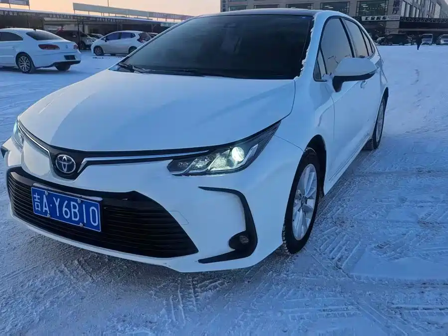 Toyota Toyota Corolla в цвете и кузовом – это идеальный выбор среди китайских автомобилей. Доступная цена и надежность гарантированы.
